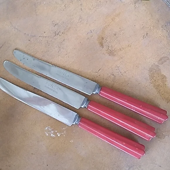 Vintage Dunlap red handle kitchen knives