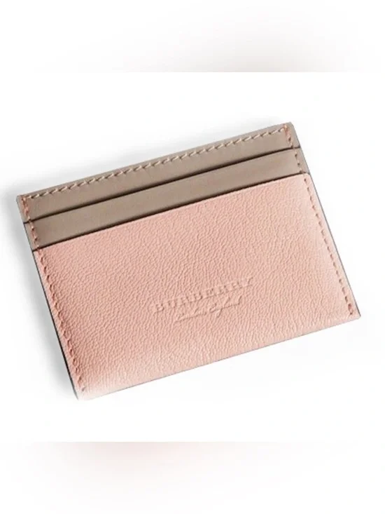 Burberry London Authentic Pink and Light Gray Pebbled Leather Card Holder