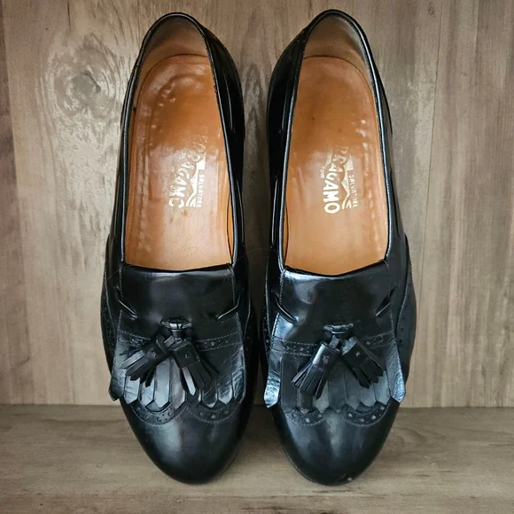 Salvatore Ferragamo Kiltie Black Tassel Wingtip Loafers Mens 10 2E