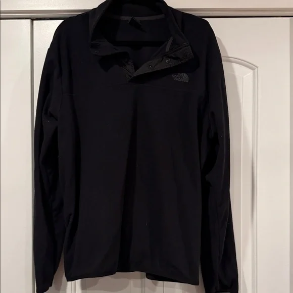 The North Face Men's Classic Black Pullover fleece 1/4‎ snap XL