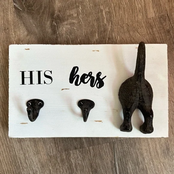 Mudpie Rustic White and Black Dog Tail Wall Hook for Keys or Leash