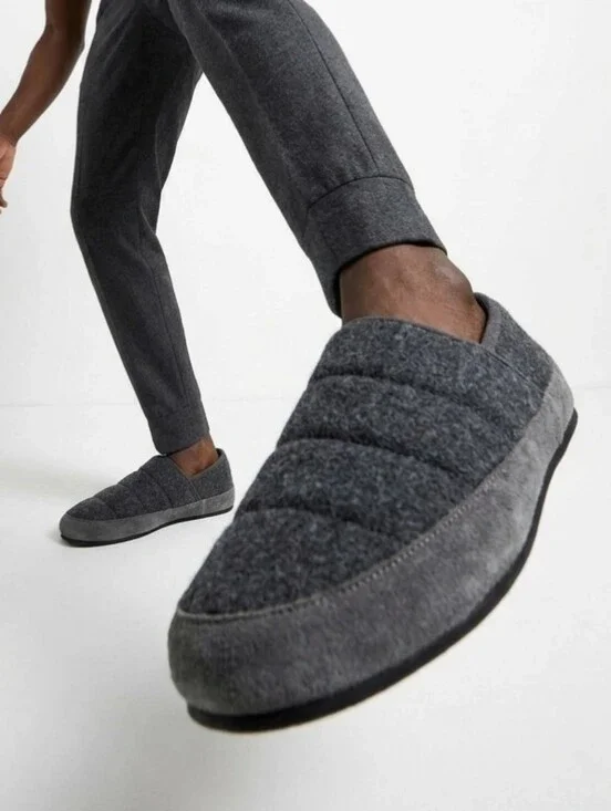 Vince Mens Harlow Heather Gray Fabric Suede Padded Loafer Slippers Sz 7.5