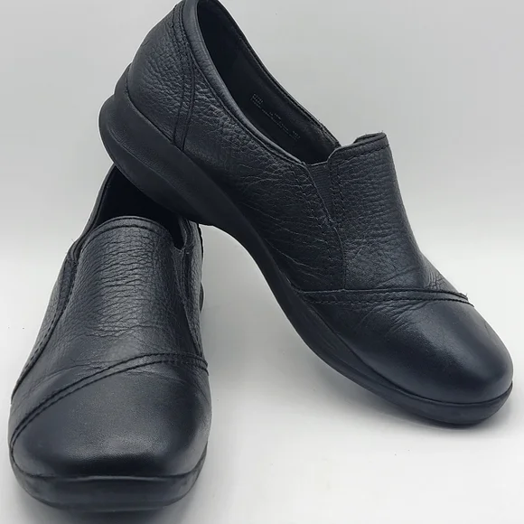 Women's Black Leather‎ Wide Width Slip-On Shoes SIZE 10W #1685