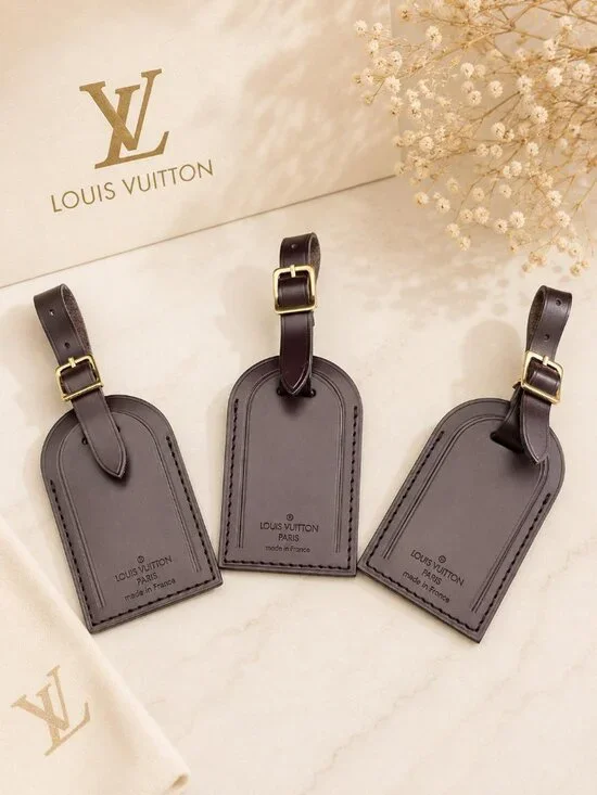 Authentic Louis Vuitton Brown Leather Luggage Tag – Excellent Condition
