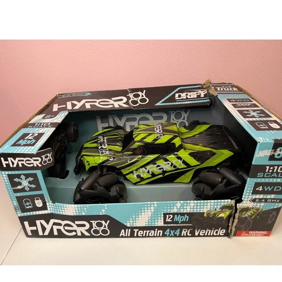 Hyper Toy Co Drift Truck All Terrain 4x4 RC Vehicle 1:10 Scale 12mph Green Black