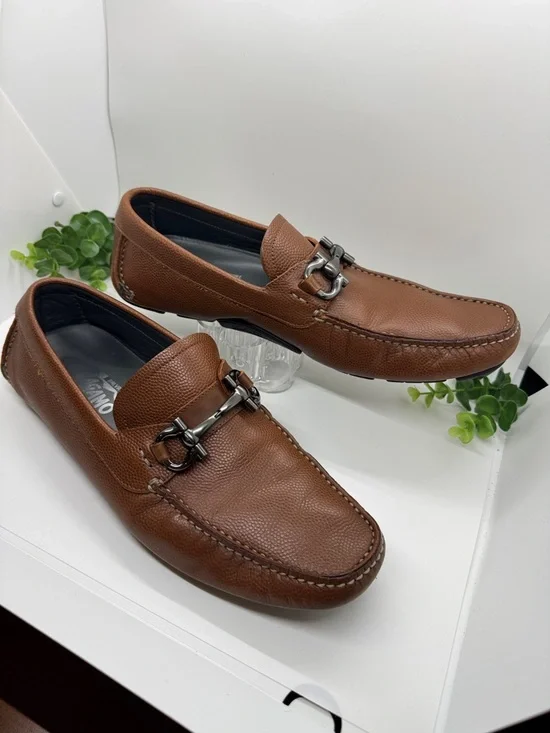 Salvatore Ferragamo Parigi Driving Loafer-Size 8D