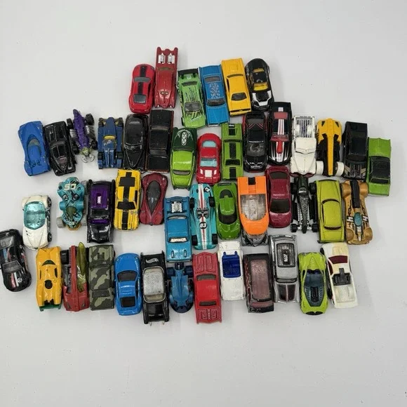 Hot Wheels Diecast Car Lot Of‎ 47 Mattel 2000s 1:64 Mixed Models Toy Cars VTG