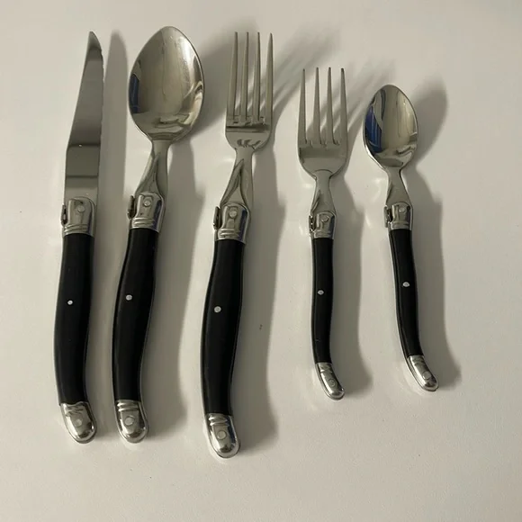 New Barenthal of France Black Laguoile Handled 5 pc plce setting