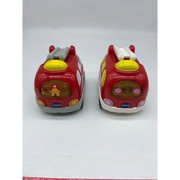 VTech Go Go Smart Wheels Fire Truck Lot of 2 Red Interactive Toy Cars VT4322T