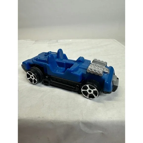 Hot‎ Wheels 2017 McDonald's Vietnam TRN 1 Blue Diecast Car Toy