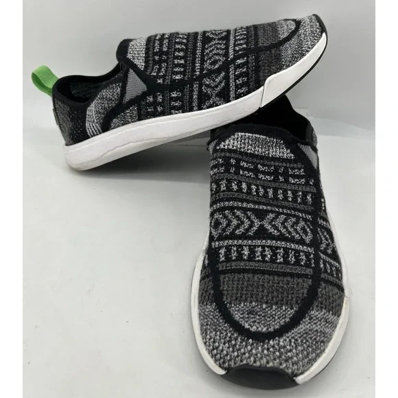Sanuk China Quest Knit Slip On Shoes Black And Grey Mens Size 8 Women's 9
