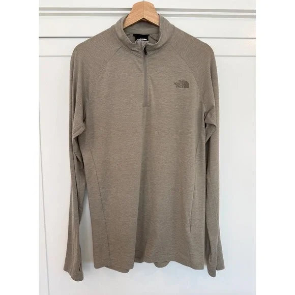 The North Face Men's Quarter Zip Gorpcore Pullover Taupe Performance Top - M