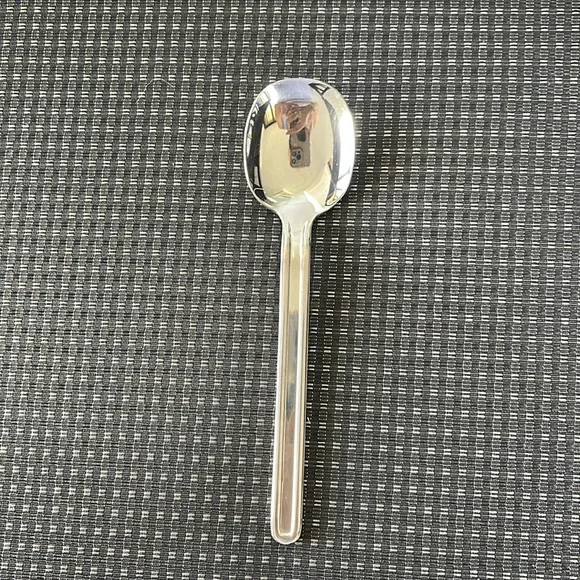 Sasaki Bordin Stainless Steel Soup spoon Massimo Vignelli Design