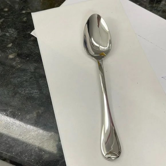 Oneida Islet Teaspoon USA  New in Wrapper