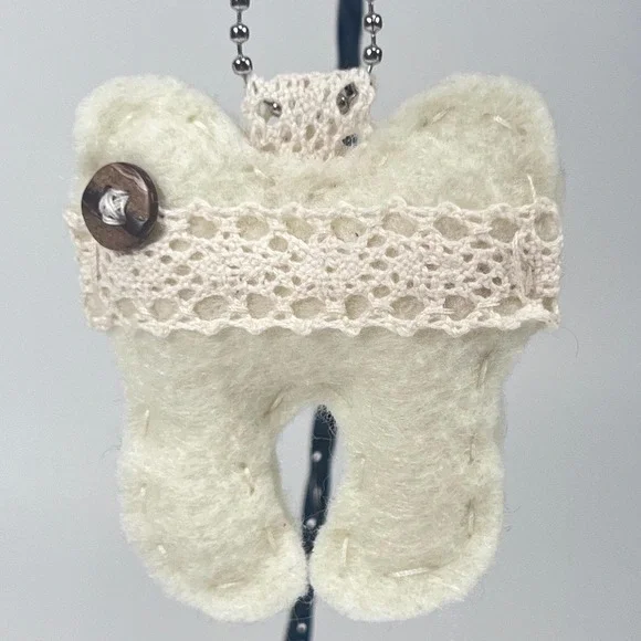 Hand Sewn Felt Tooth Keychain Lace Button Molar Dental Charm Bag Fob Off White