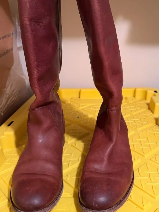 Frye Melissa Button 2 Tall Leather Riding Boots in Burgundy/Brown Womens 8.5