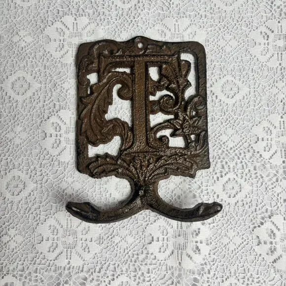Vintage Cast Iron Wall Hook Ornate Victorian Style Rustic Brown Coat Hat Hook