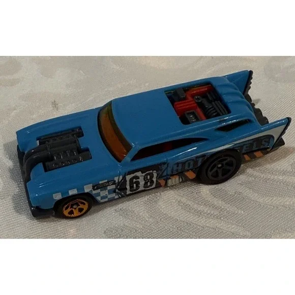 Hot Wheels G8105 AcceleRacers Diecast Vehicle 1186MJ,1,NL‎