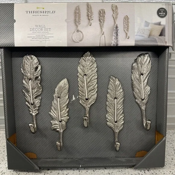 Silver metal boho/native feather decorative wall hook