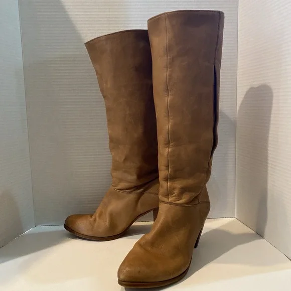 VTG Frye Women's Tan Leather Campus Boots Tall Riding Heeled‎ 8.5 Fold Over Cuff