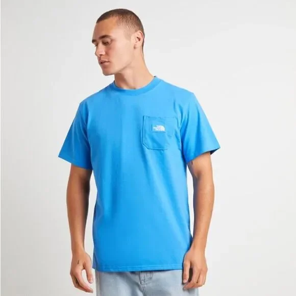 North Face NWT men’s Heritage Patch Pocket in the color super sonic blue size L