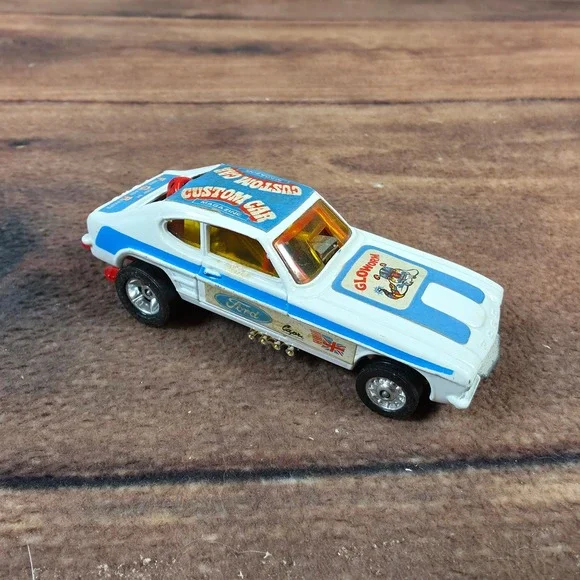 Corgi Toys Ford Capri Santapod Gloworm 1/43 White Good Whizzwheels Dragster