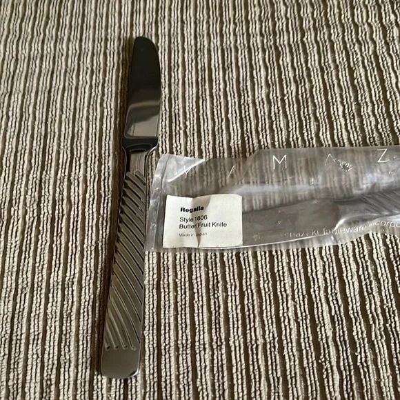 New Yamazaki JAPAN Regalia Spiral design Butter - fruit knife