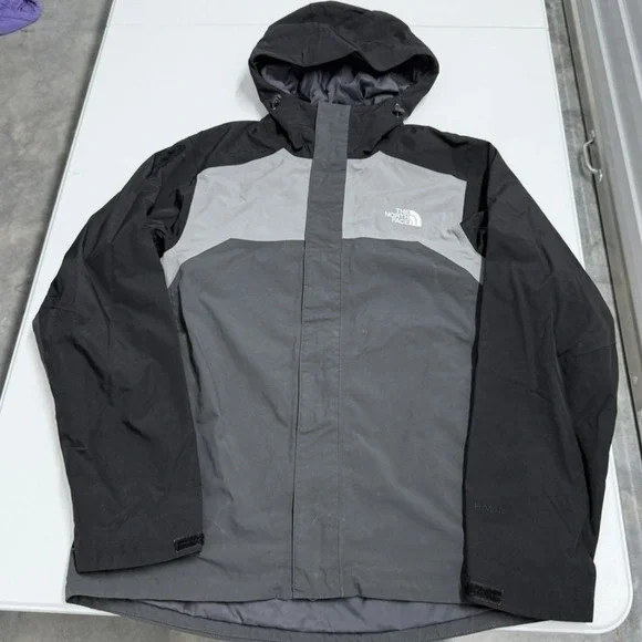 The North Face HyVent Rain Jacket Mens Grey Black Hooded Waterproof Shell Coat S