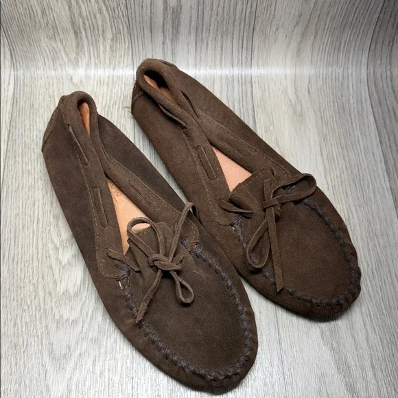 Minnetonka Brown Suede Moccasin Slip-On for Men