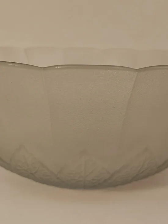 Beautiful Vintage Blue Sunflower Glass Serving Bowl
