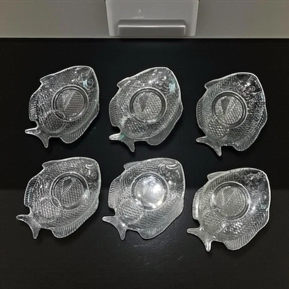 Vintage Glass Fish Embossed Snack Plate hors d'oeuvres Shrimp Cocktail Set of 6