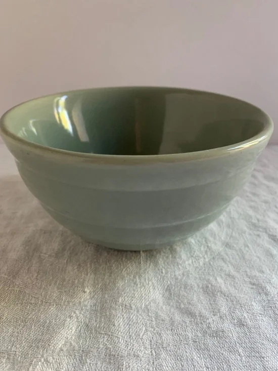 Vintage Bauer Ringware Beehive Mixing Bowl Gray 6