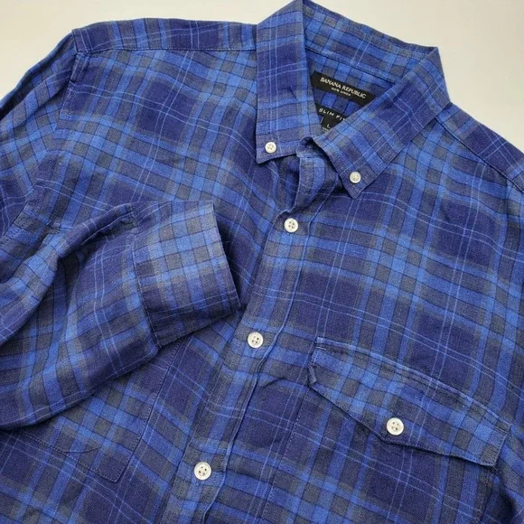 Banana Republic Men's Slim Fit Blue Plaid Linen Button Down Shirt Large flaw