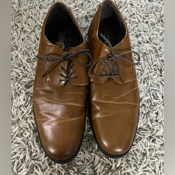 Van Heusen Tan Leather Oxfords men's 12