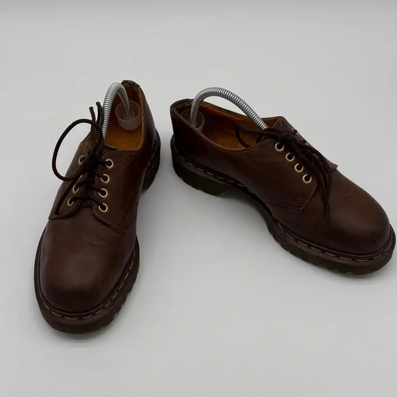 Doc Martens Brown Oxford Lace Up Shoes England Men Size UK 8 BLEMISH