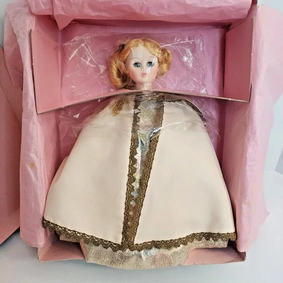 Madame Alexander First Lady Doll Series III Martha J Patterson 1518‎ Vintage