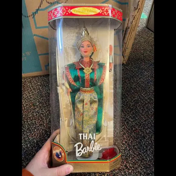 Thai‎ Barbie Collector Edition Dolls of the World Mattel NEW Traditional