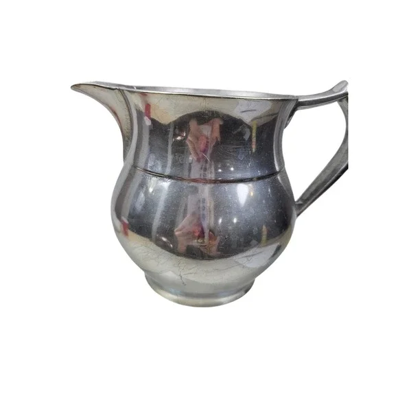 Vintage Wilton Armetale Pewter Tone Pitcher Small‎ Elegant Spout Handle