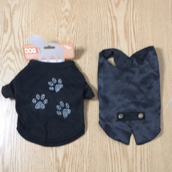 Bundle Of 2 Doggie T-shirts Size Xs/Xxs 6 1/4-1/2” Waist 8 1/2” & 10” Length