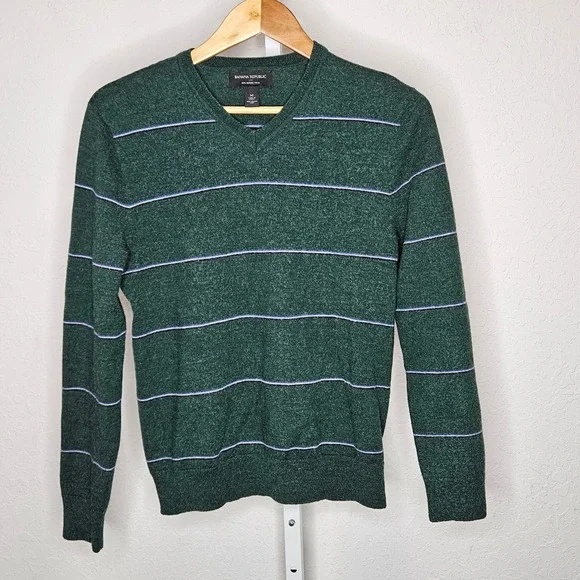 Banana Republic Merino Wool Sweater Green Striped‎ V Neck Lightweight Men's Med