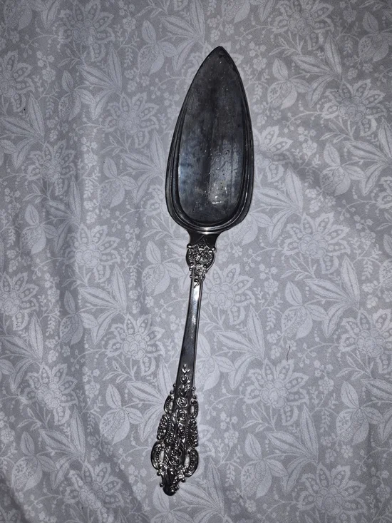Wallace Cake/Pie Server Antique US Silver-Plated Flatware