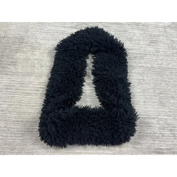 Betsey Johnson Scarf Womens OS Black Faux Fur Shaggy Infinity Loop Winter Cozy
