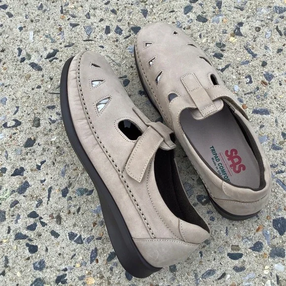 SAS Tripad Comfort Taupe Nubuck Leather Walking Sandals Womens‎ 11 W USA Made