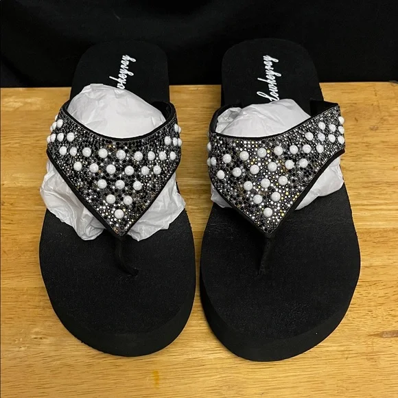 Lowkeyray Elegant Black Beaded Women's Sandals