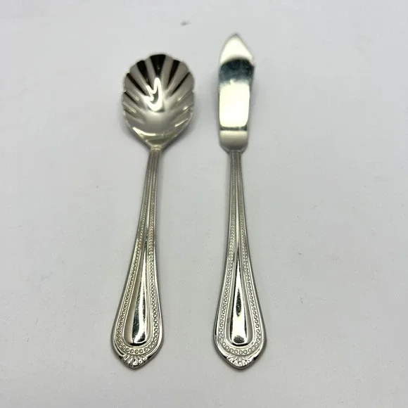 Wallace Silver Chatham Bead Sugar Shell Spoon and Butter Spreader Set Stainless