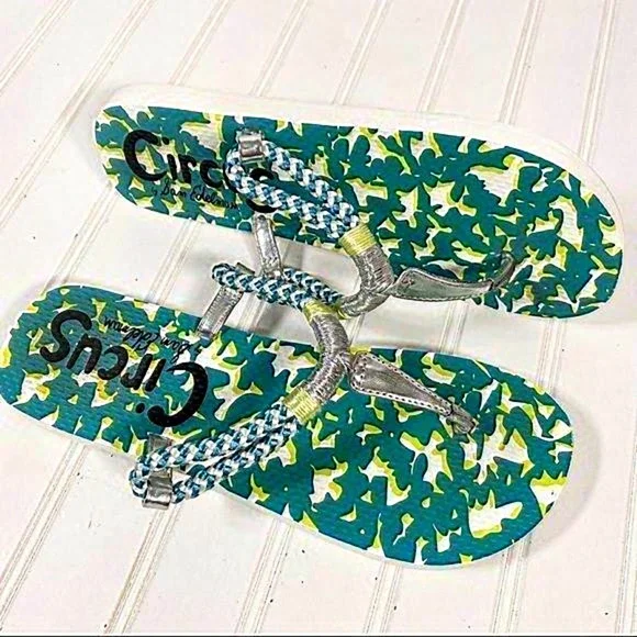 CIRCUS Sam Edelman Mott Flip Flops Size 9M Sandals Green‎ Silver