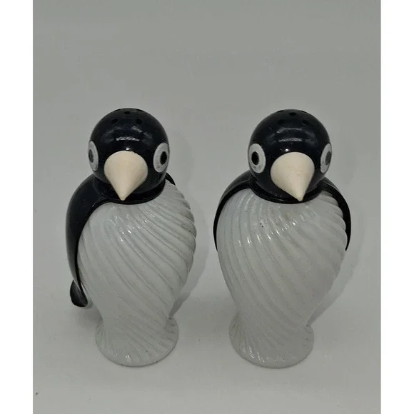 Vintage Penguin Salt and Pepper Shakers Plastic Black White Mid Century 3 Inch