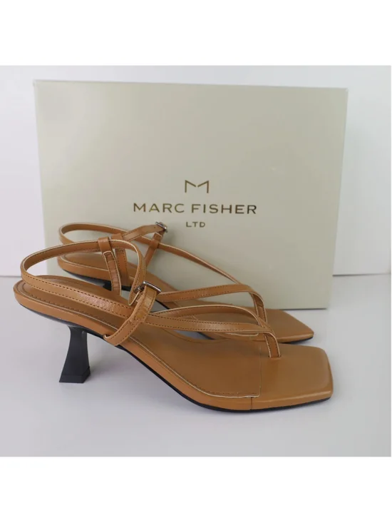 Marc Fisher LTD Calinda Sandals 5.5M Medium Natural Leather Thong Heels 0480