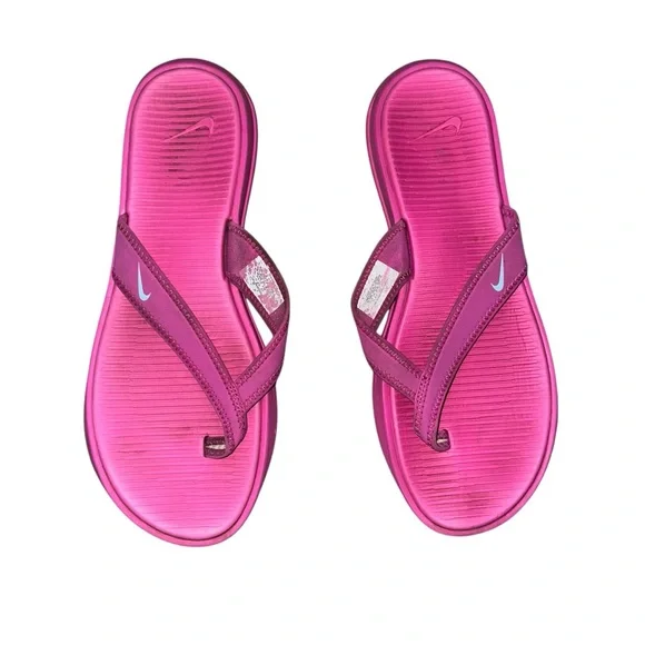 Nike Women's Ultra Celso Thong