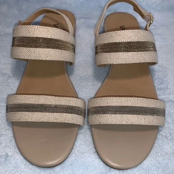 Vaneli women’s sandals